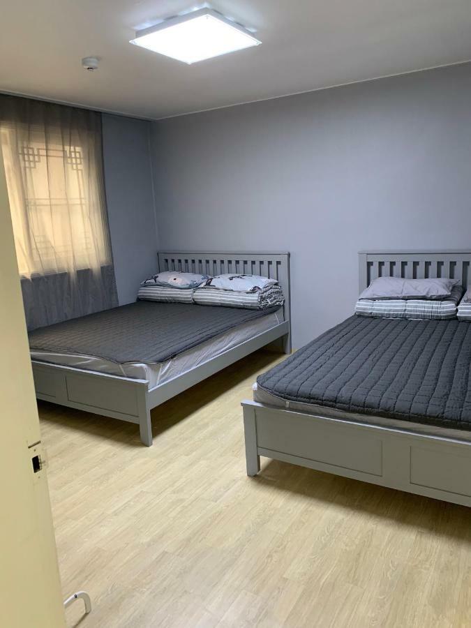 Bomulzip Hongdae Guesthouse Seoul Bagian luar foto