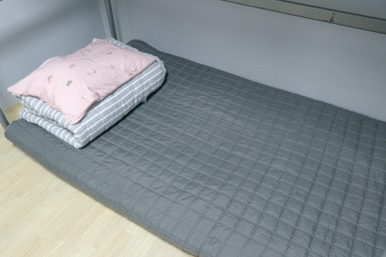 Bomulzip Hongdae Guesthouse Seoul Bagian luar foto