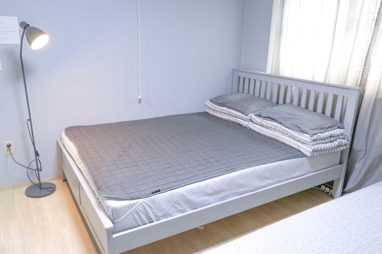 Bomulzip Hongdae Guesthouse Seoul Bagian luar foto