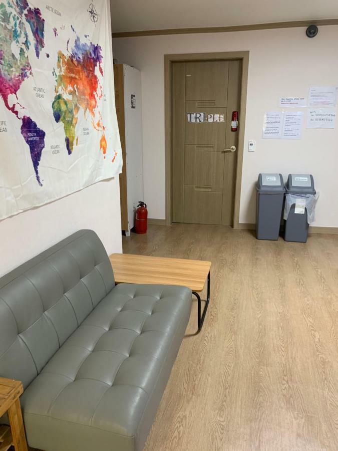 Bomulzip Hongdae Guesthouse Seoul Bagian luar foto